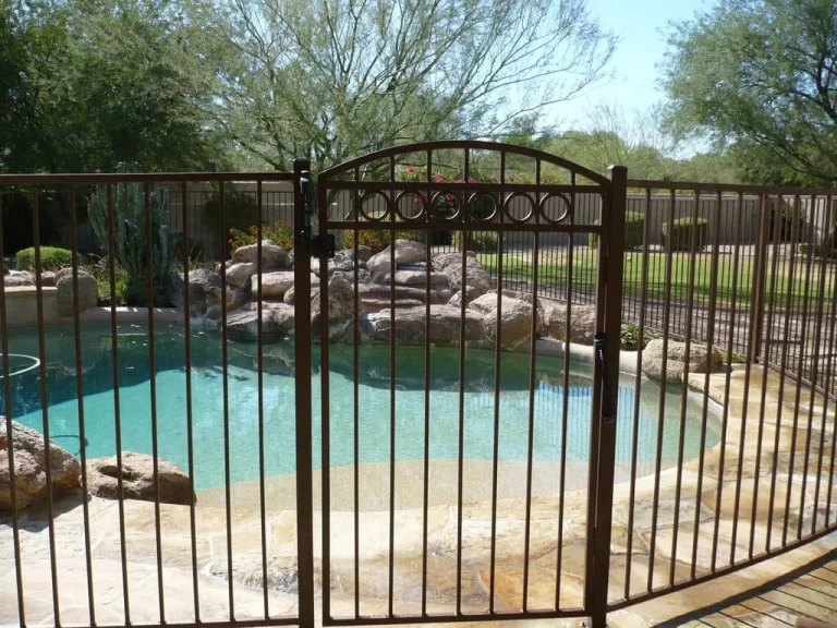 pool fencing homestead